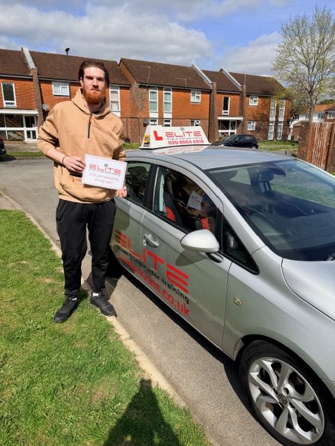 Preston, Manual Driving Lessons Crawley