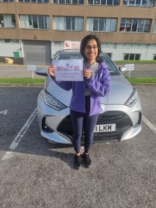 Sandra passed the Zahid after taking automatic driving lessons in Redhill