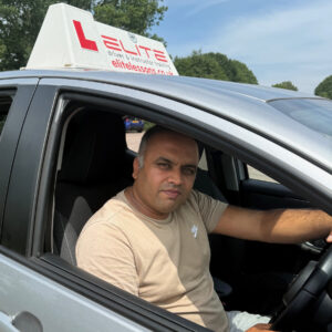 Zahid Karim Automatic Driving instructor Crawley