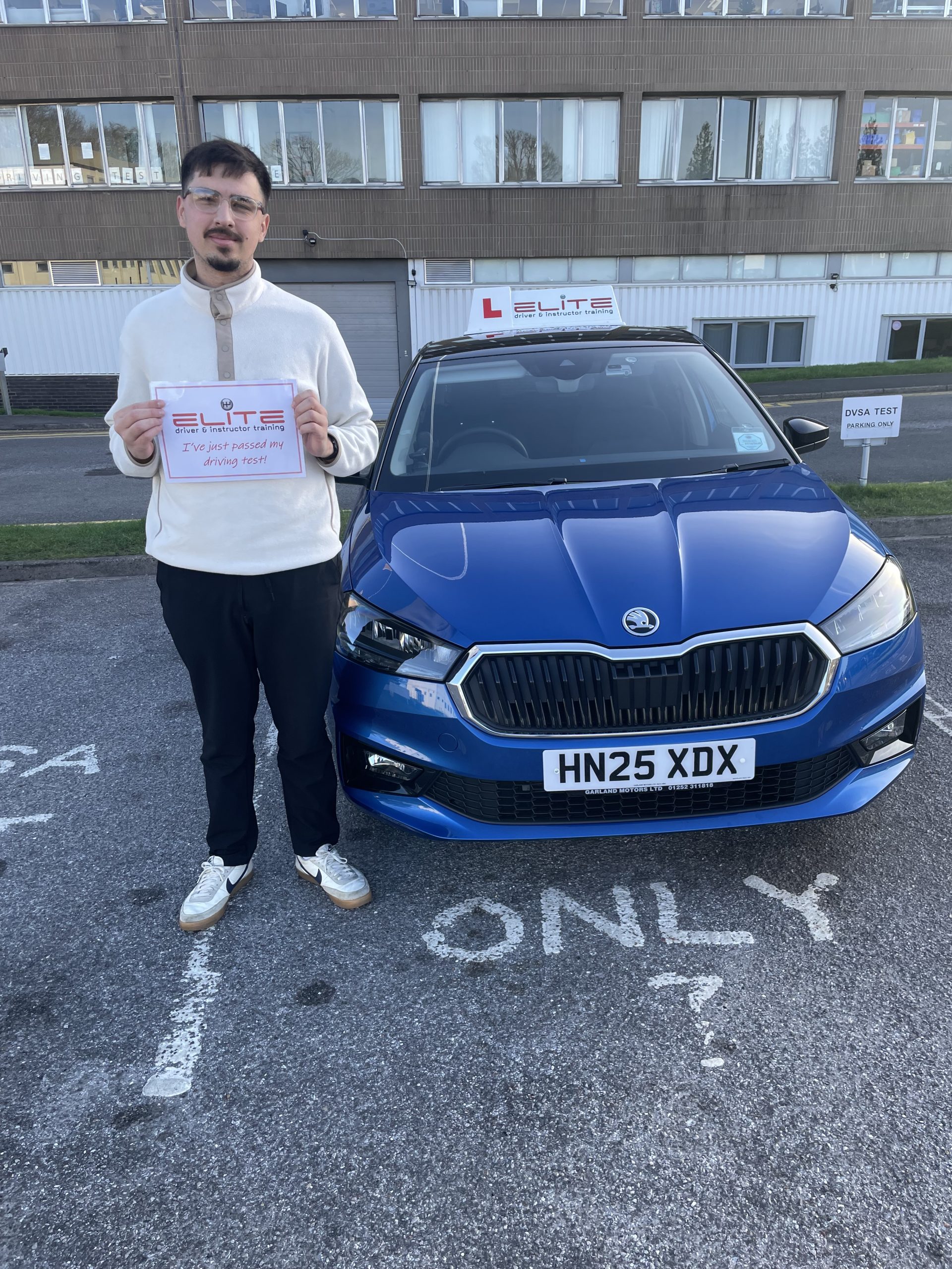 Bruno manual driving lessons Reigate Bruno manual driving lessons Reigate