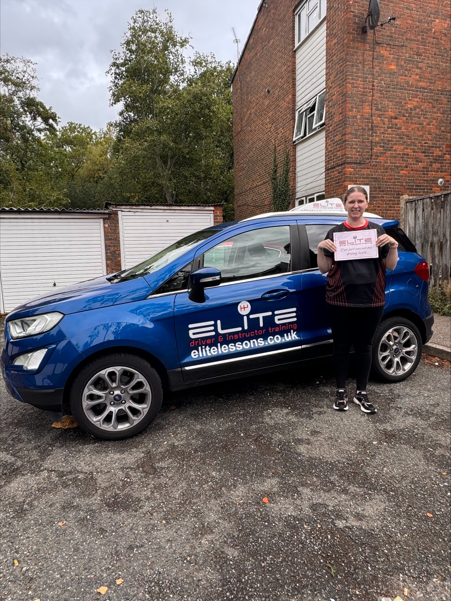 Amanda took automatic driving lessons in Horsham with instructor Annika
